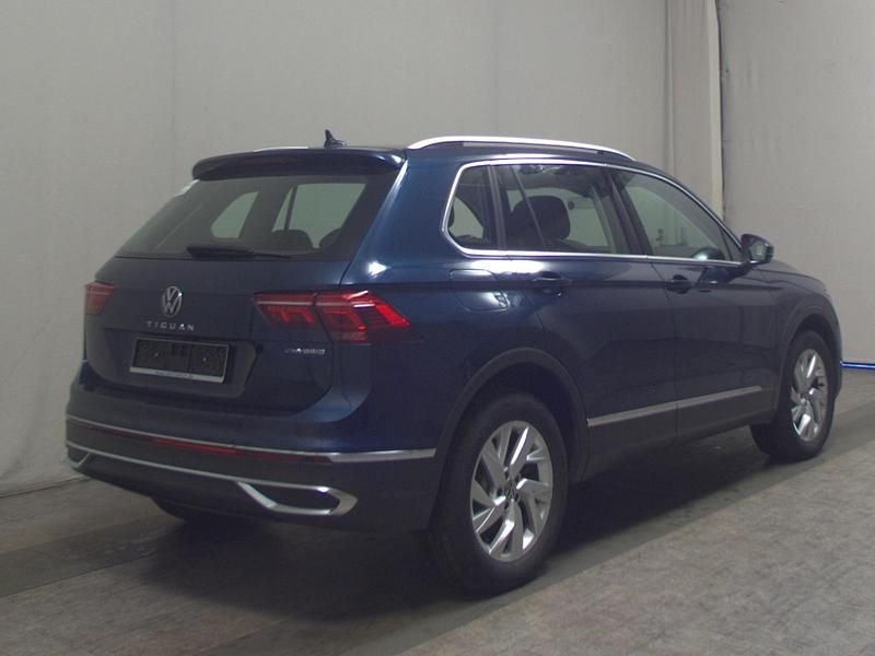 Gebraucht VW Tiguan Pro 245 PS (180 kW) 2022 Blau SUV