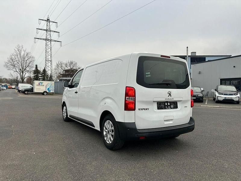 Gebraucht Peugeot Expert Premium 116 PS (85 kW) 2018 Van