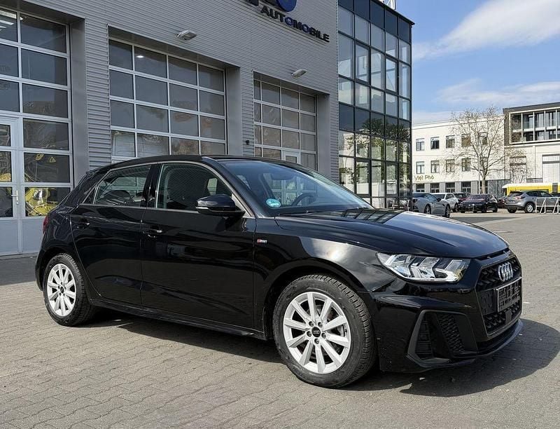 Second-hand Audi A1 110 CP (80 kW) 2023 Negru SUV