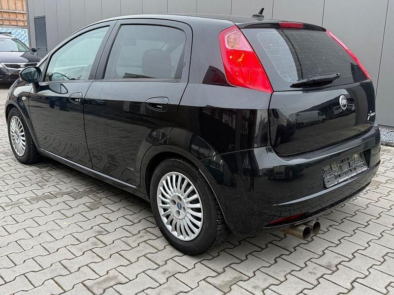 Gebraucht Fiat Grande Punto Dynamic 65 PS (47 kW) 2007 Schwarz Kleinwagen