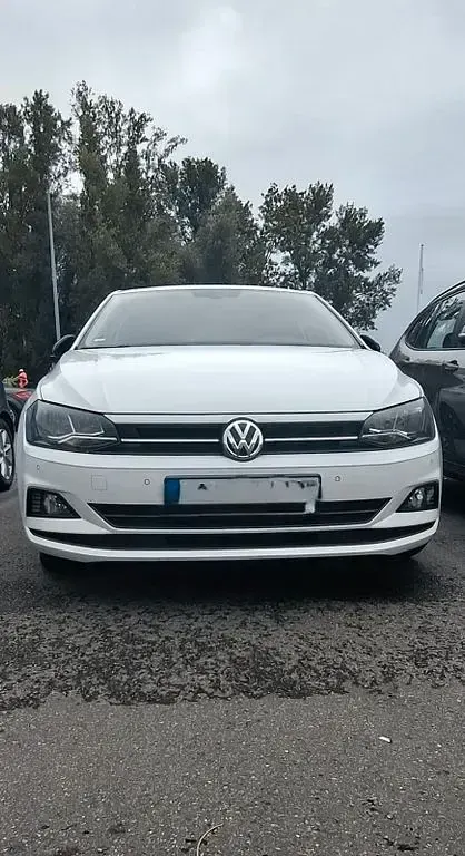 Gebraucht VW Polo IQ Drive 80 PS (58 kW) 2019 Weiß Kleinwagen