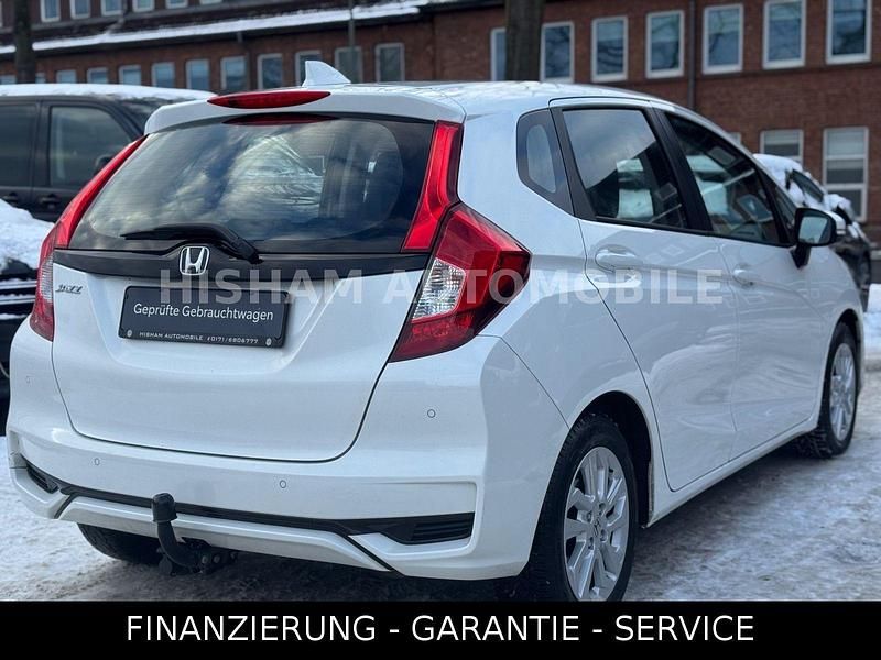 Gebraucht Honda Jazz Comfort 102 PS (75 kW) 2018 Weiß Kleinwagen