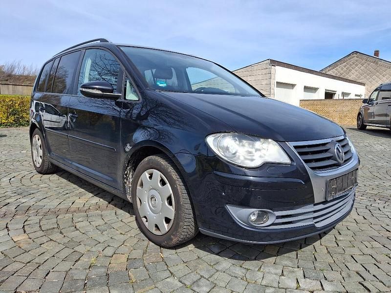 Gebraucht VW Touran 140 PS (102 kW) 2010 Schwarz Van / Kleinbus