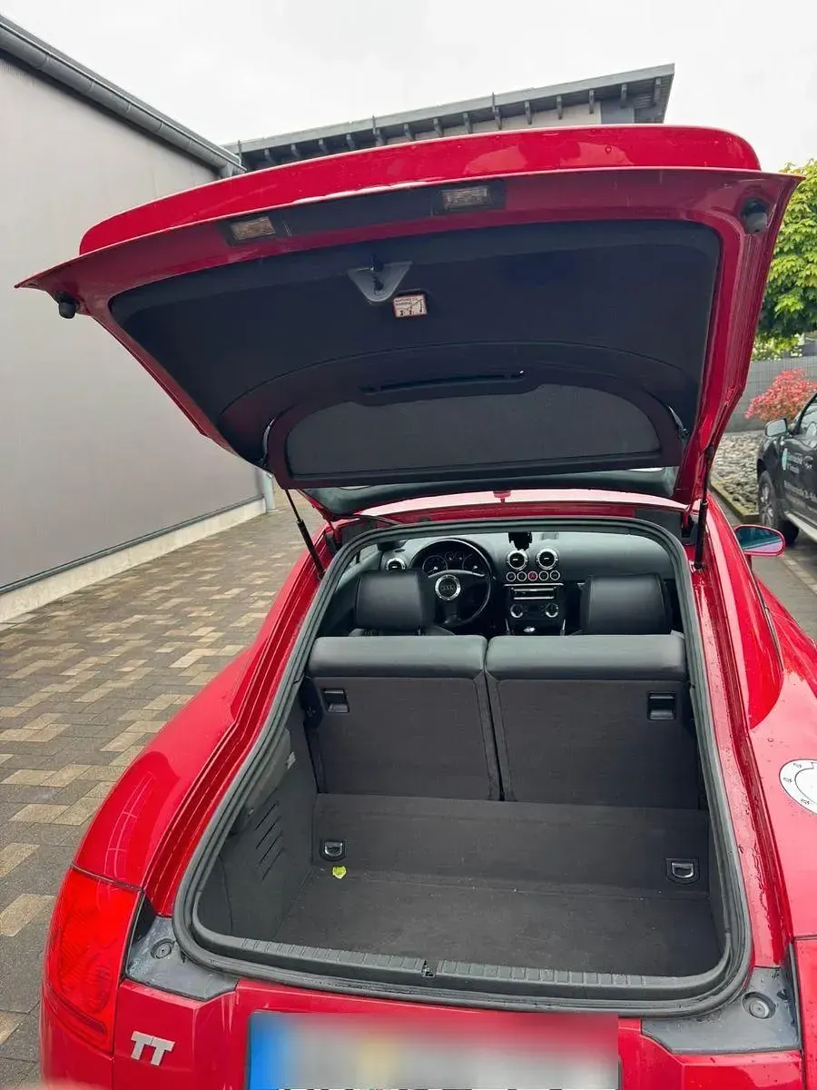 Gebraucht Audi TT Sport 179 PS (131 kW) 2002 Rot Coupé