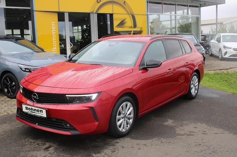 Gebraucht Opel Astra Enjoy 110 PS (80 kW) 2024 Rot Kombi