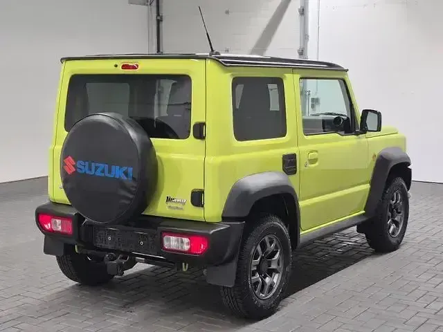 Gebraucht Suzuki Jimny Comfort+ 102 PS (75 kW) 2020 Kineticgelb SUV