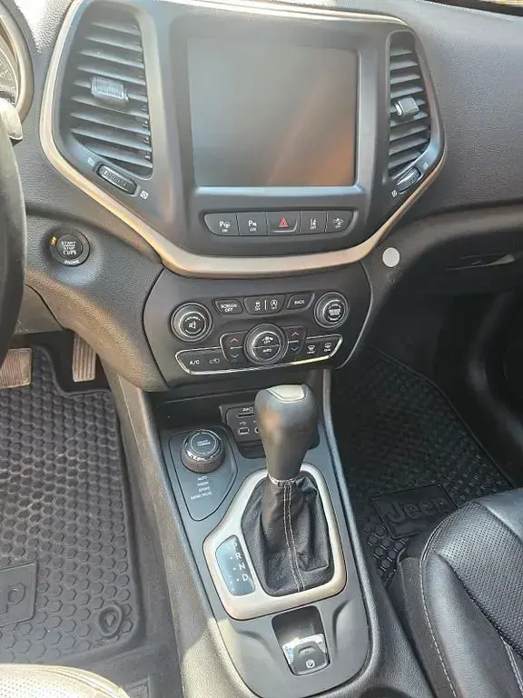 Gebraucht Jeep Cherokee Limited 200 PS (147 kW) 2015 Schwarz SUV