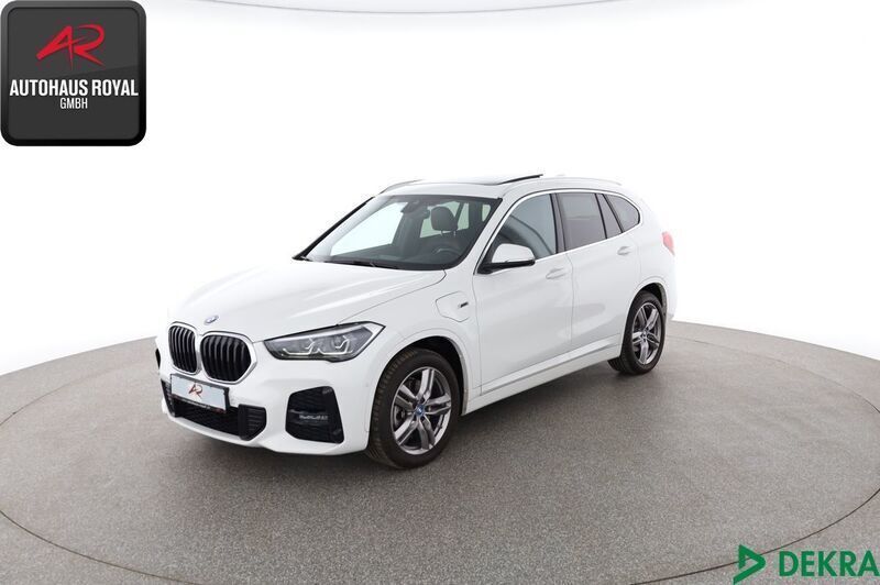 Weiss Gebraucht 2021 BMW X1 M Sport SUV | 26.480 € (Guter Preis) - Bild 1/4