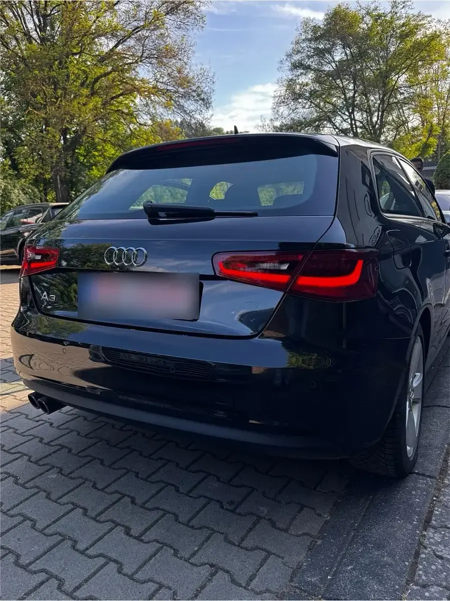 Gebraucht Audi A3 Ambiente 184 PS (135 kW) 2014 Schwarz Kleinwagen