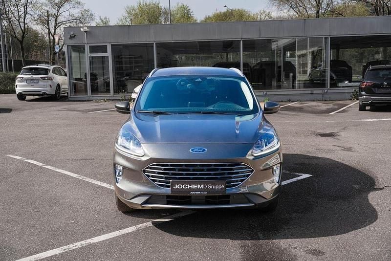 Gebraucht Ford Kuga Titanium 225 PS (165 kW) 2022 Grau SUV