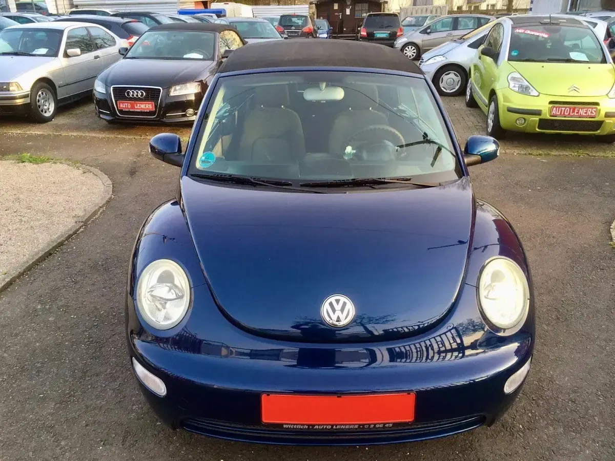Gebraucht VW New Beetle 75 PS (55 kW) 2005 Blau Kleinwagen