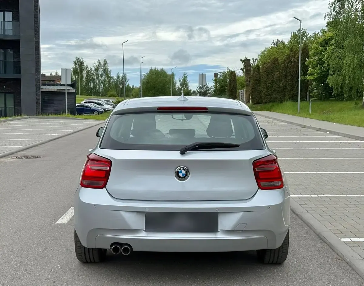 Gebraucht BMW 125 Sport Line 218 PS (160 kW) 2014 Silber Kleinwagen