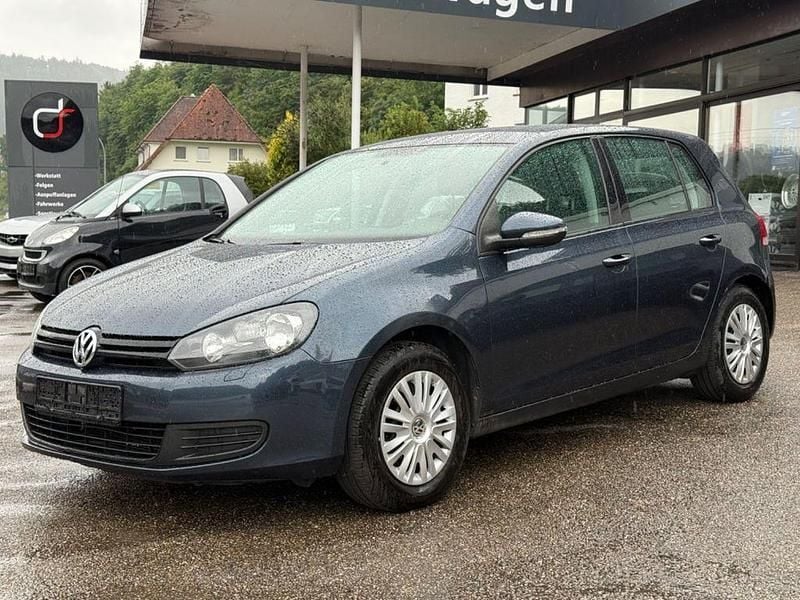 Blau Gebraucht 2009 VW Golf VI Trendline Limousine | 2.999 € (Fairer Preis) - Bild 1/4