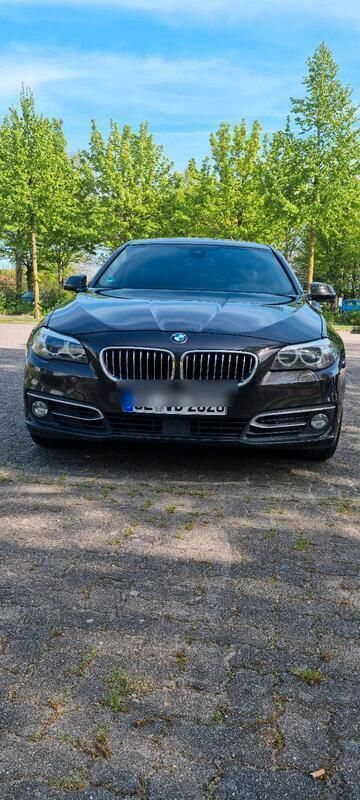 Braun Gebraucht 2014 BMW 530 Comfort Edition Kombi | 10.000 € (Superpreis) - Bild 1/4