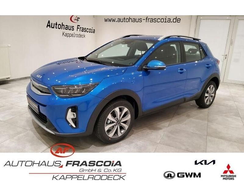 Blau Gebraucht 2025 Kia Stonic Vision SUV | 19.910 € (Fairer Preis) - Bild 1/4