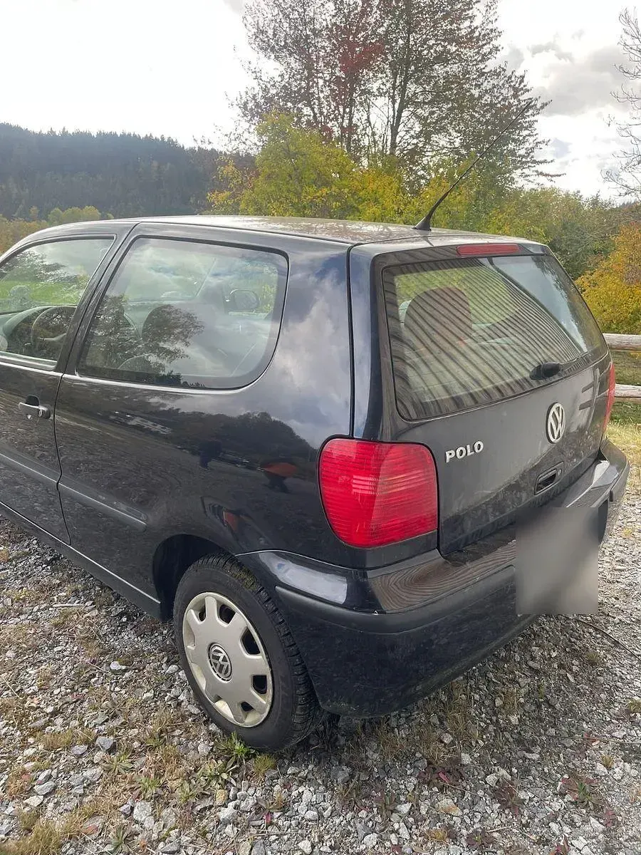 Occasion VW Polo Basis 54 ch (39 kW) 2001 Noir Citadine