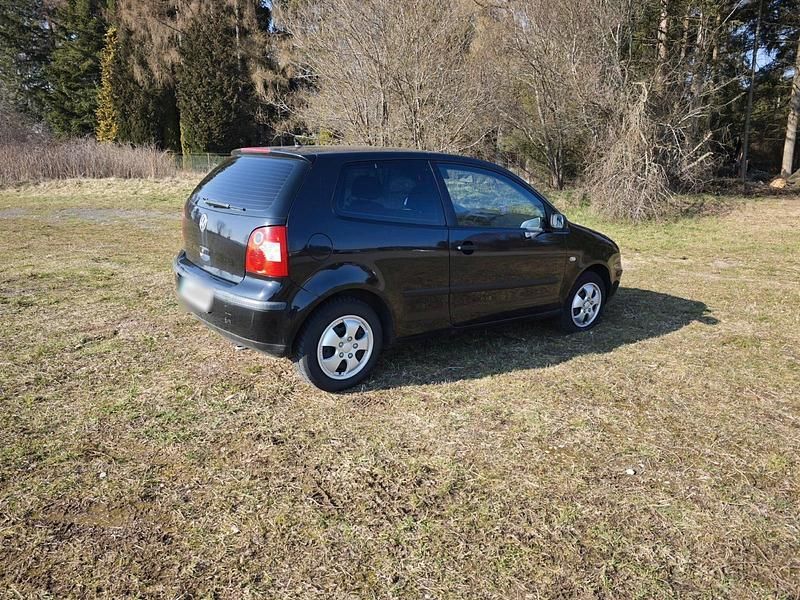 Gebraucht VW Polo 53 PS (38 kW) 2003 Schwarz Kleinwagen