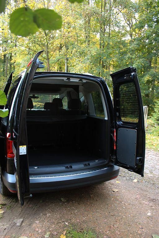 Gebraucht VW Caddy Trendline 102 PS (75 kW) 2020 Schwarz Van / Kleinbus