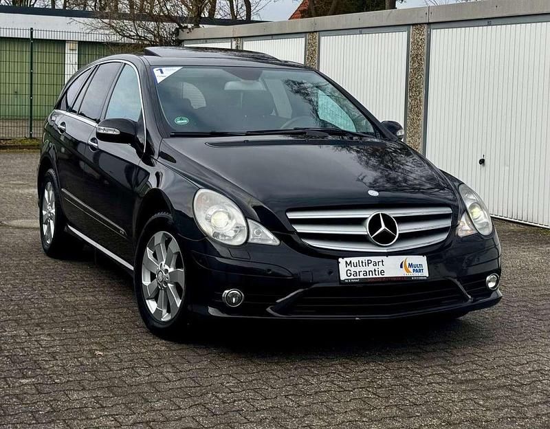 Gebraucht Mercedes R320 224 PS (164 kW) 2009 Schwarz Van / Kleinbus
