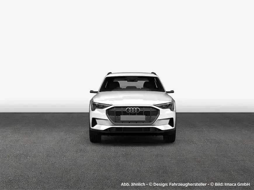 Gebraucht Audi e-tron Advanced 300 kW (408 PS) 2021 Gletscherweiß metallic SUV