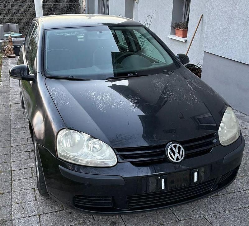 Gebraucht VW Golf V 105 PS (77 kW) 2005 Schwarz Kleinwagen