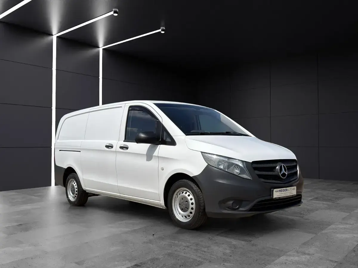 Gebraucht Mercedes Vito 88 PS (64 kW) 2015 Weiß Van