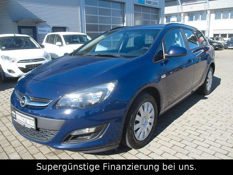Gebraucht Opel Astra Selection 116 PS (85 kW) 2015 Blau Kombi
