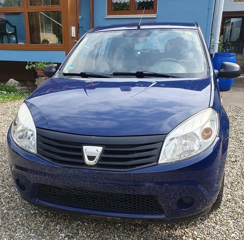 Gebraucht Dacia Sandero 77 PS (56 kW) 2009 Blau Limousine