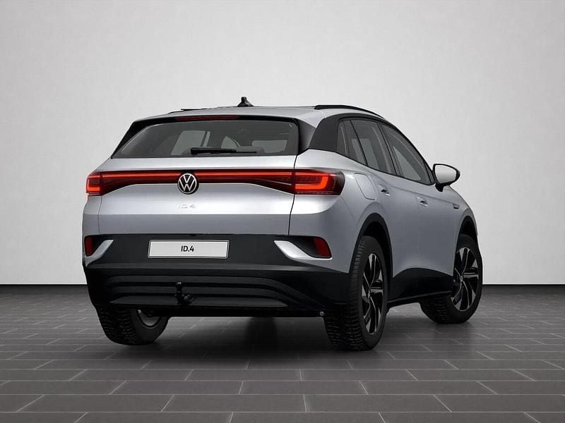 Gebraucht VW ID.4 Pro Performance 150 kW (204 PS) 2023 Scale silver metallic (metallic) SUV