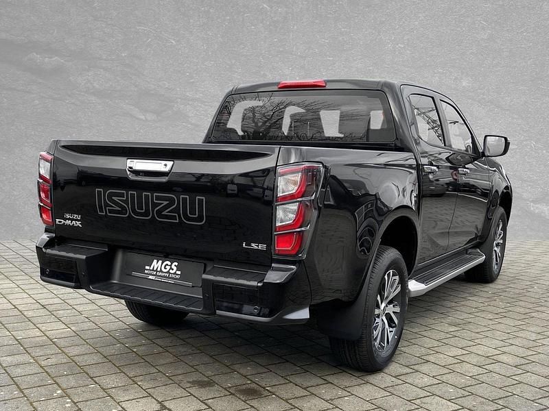 Neu Isuzu D-Max 163 PS (119 kW) 2025 Onyx black Limousine