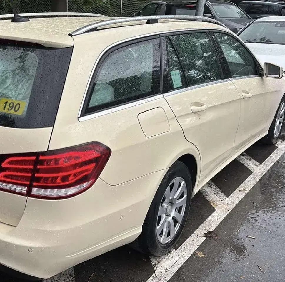 Gebraucht Mercedes E200 136 PS (100 kW) 2013 Beige Kombi
