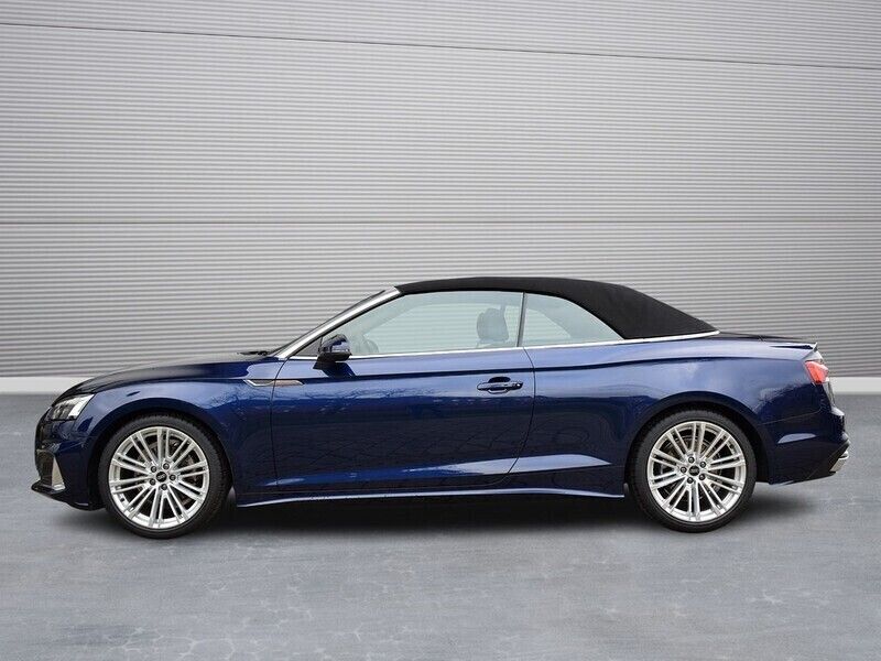 Gebraucht Audi A5 Cabriolet Advanced Plus 150 PS (110 kW) 2024 Navarrablau metallic Cabrio