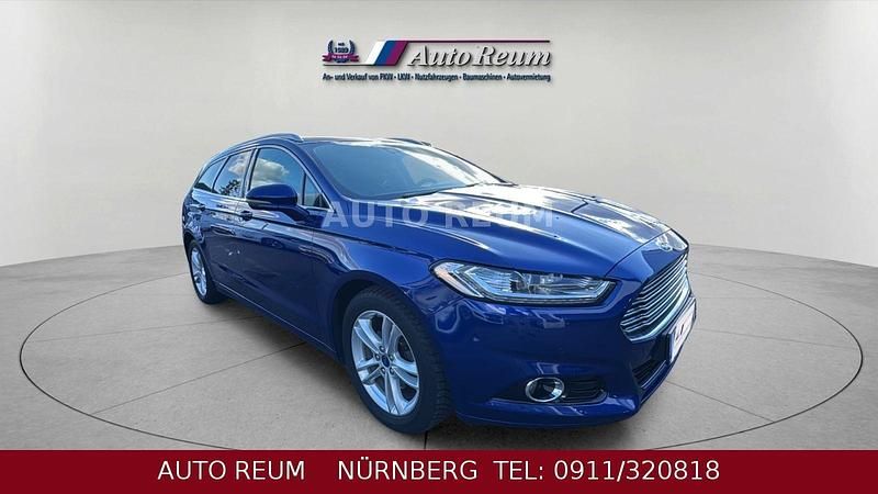 Gebraucht Ford Mondeo Titanium 150 PS (110 kW) 2016 Blau Kombi