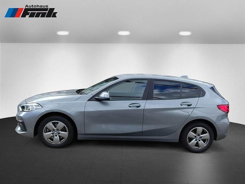 Gebraucht BMW 118 Advantage 136 PS (100 kW) 2024 Skyscraper grau (metallic) Kleinwagen