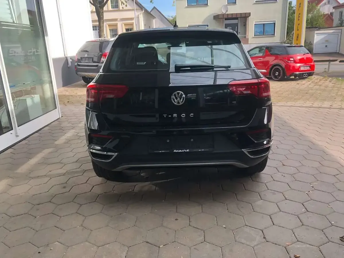 Używany VW T-Roc 116 KM (85 kW) 2019 Czarny SUV