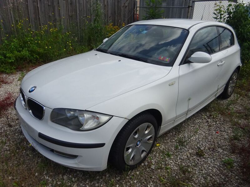 Weiß Gebraucht 2009 BMW 116 Kleinwagen | 2.990 € (Superpreis) - Bild 1/4
