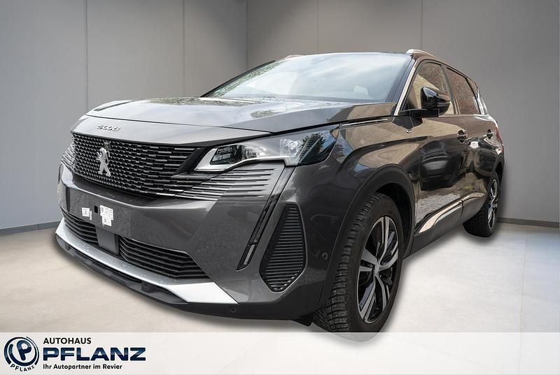 Grau Gebraucht 2023 Peugeot 5008 GTi Van / Kleinbus | 30.390 € (Etwas zu teuer) - Bild 1/4