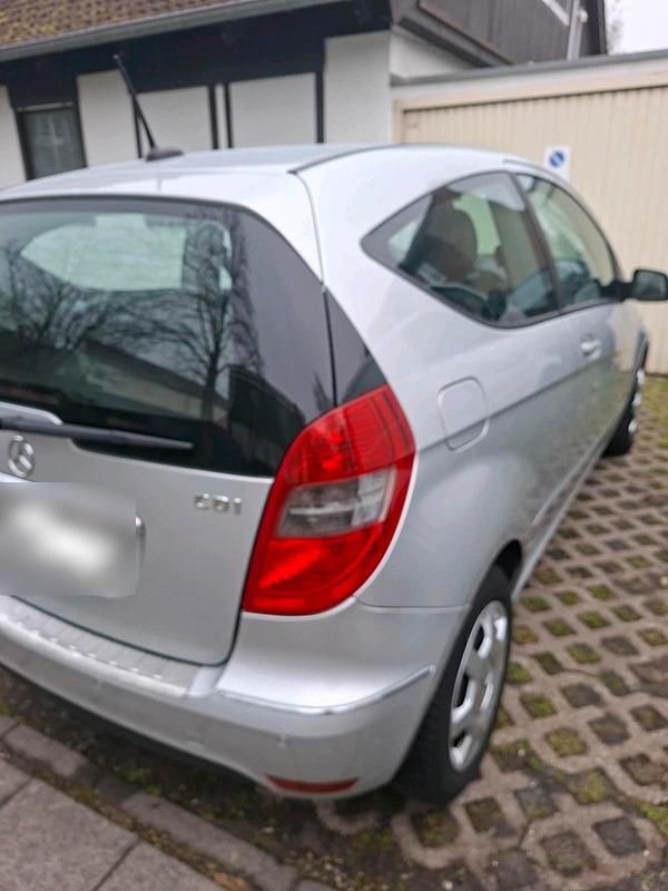 Gebraucht Mercedes A180 110 PS (80 kW) 2007 Silber Kleinwagen