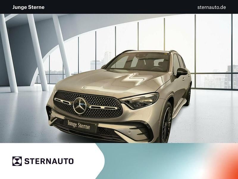 Silber Gebraucht 2024 Mercedes GLC400d AMG Line Premium Plus SUV | 71.400 € (Teuer) - Bild 1/4