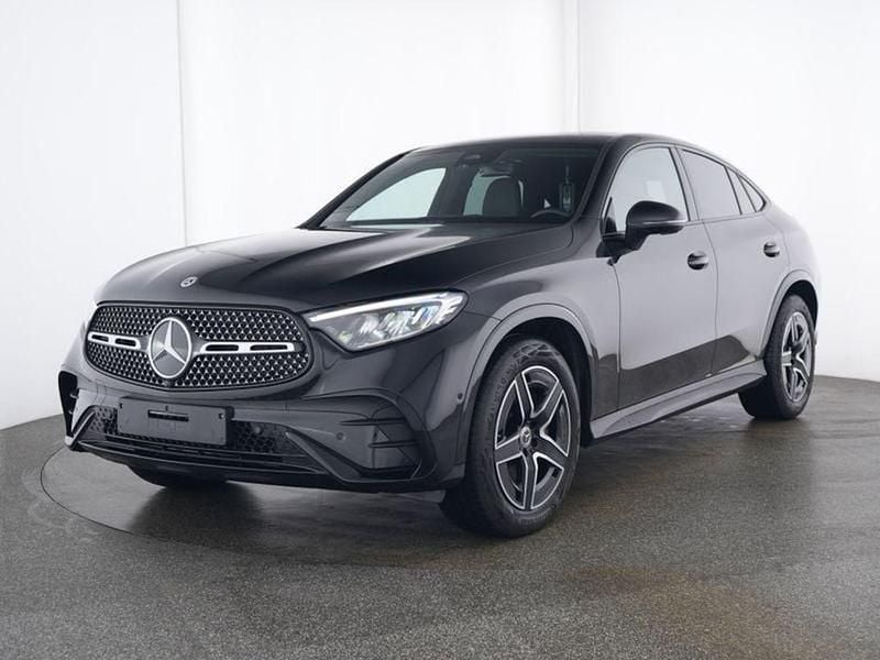 Gebraucht Mercedes GLC300 AMG 258 PS (189 kW) 2025 Schwarz Coupé