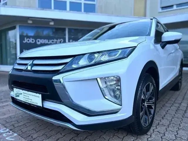 Gebraucht Mitsubishi Eclipse Cross 163 PS (119 kW) 2019 Weiß SUV