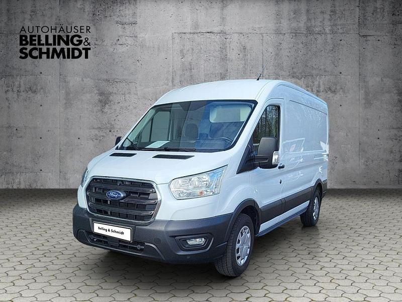 Gebraucht Ford Transit Trend 131 PS (96 kW) 2022 Weiß (metallic) Van