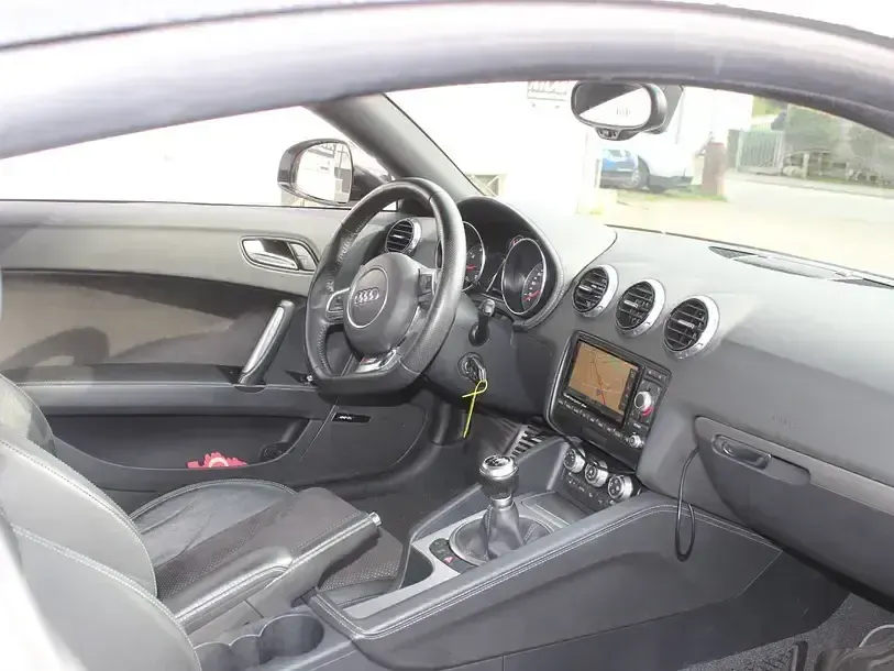 Gebraucht Audi TT S-Line 160 PS (117 kW) 2013 Weiß Coupé