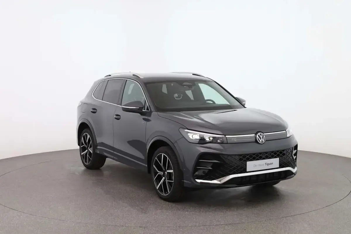 Neu VW Tiguan Pro 204 PS (150 kW) 2025 Wählbar SUV