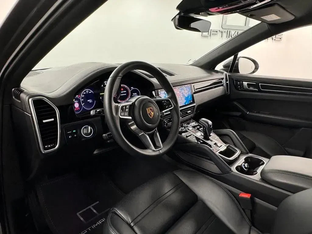 Gebraucht Porsche Cayenne E-Hybrid Coupe 462 PS (339 kW) 2021 Grau SUV