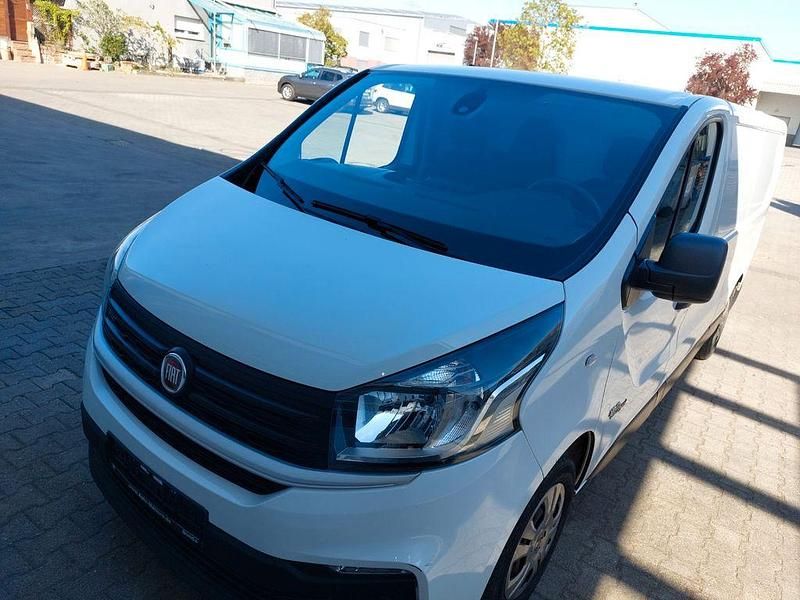 Weiß Gebraucht 2019 Fiat Talento Van | 8.500 € (Fairer Preis) - Bild 1/4