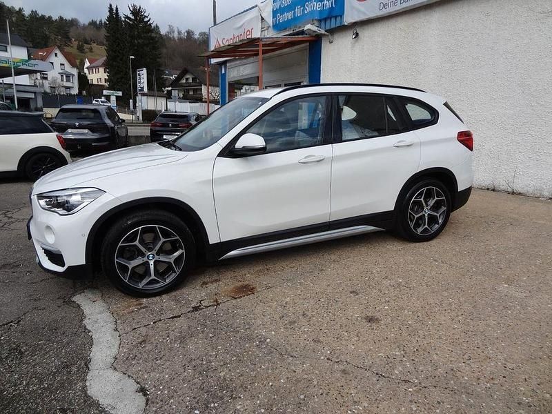 Gebraucht BMW X1 xLine 231 PS (169 kW) 2016 Weiß SUV