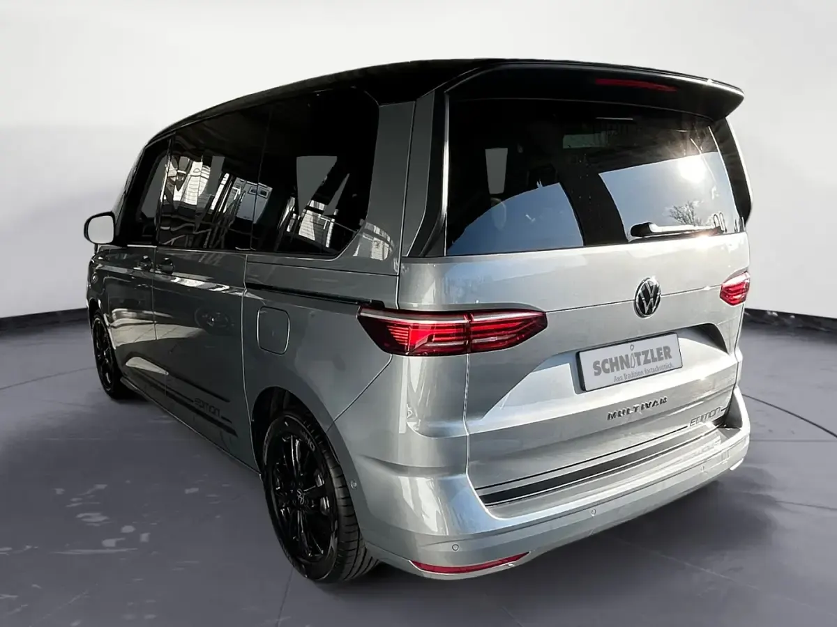 Ny VW Multivan Edition 150 HK (110 kW) 2025 Sølv MPV