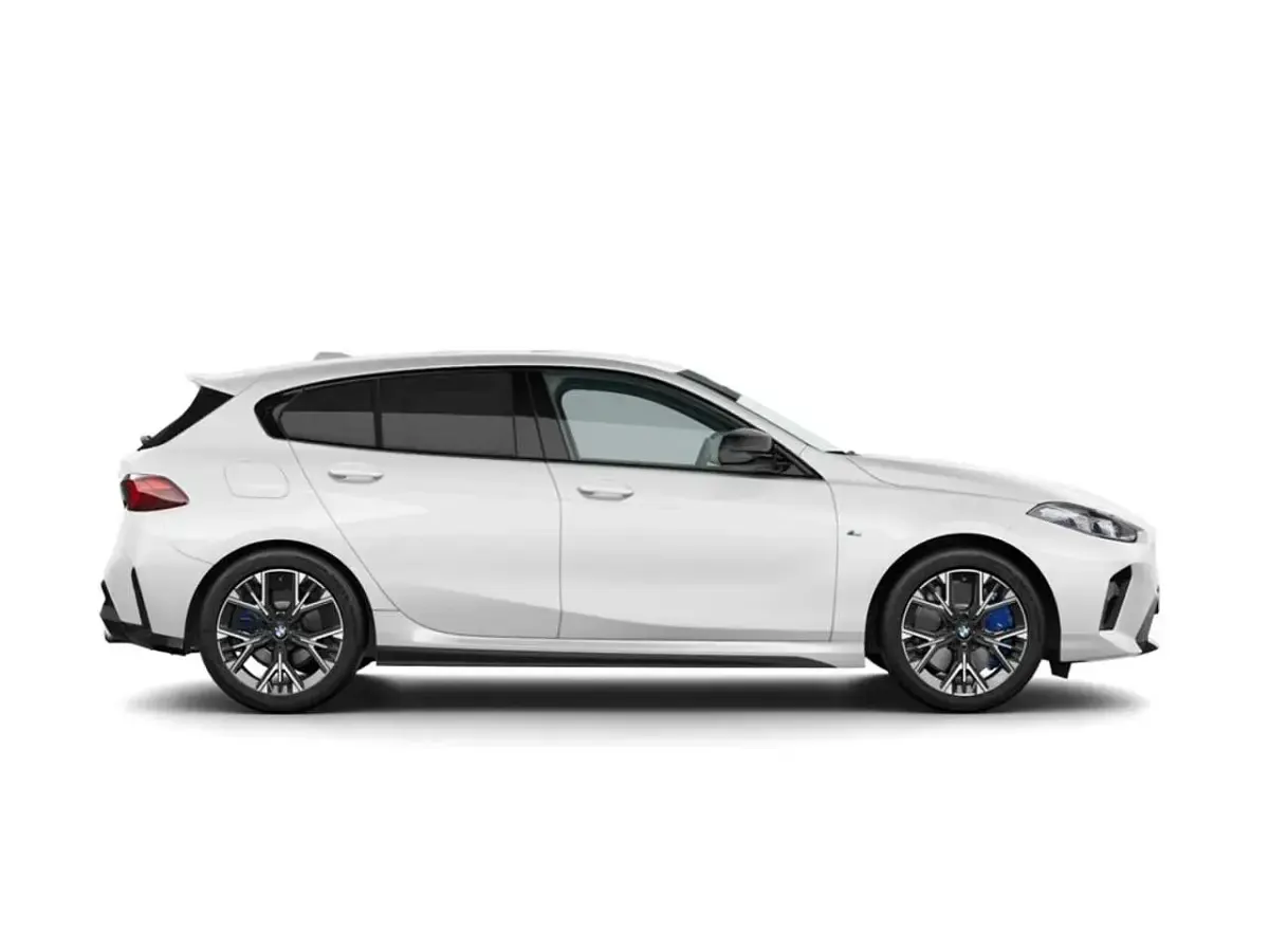 Gebraucht BMW 135 300 PS (220 kW) 2025 Alpinweiss iii Kleinwagen