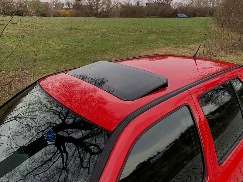 Gebraucht VW Golf III 90 PS (66 kW) 1994 Rot Kleinwagen